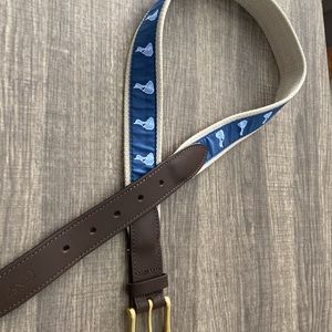 New Vineyard Vines Block Island R.I Mens Canvas and Leather belt size 32”